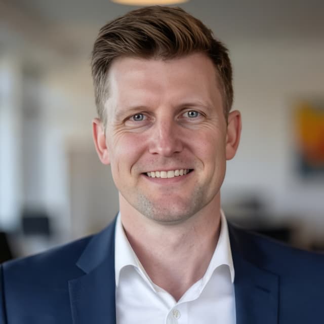 Casper Larsen